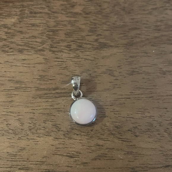 Pink and Silver Charm. - Picture 1 of 4